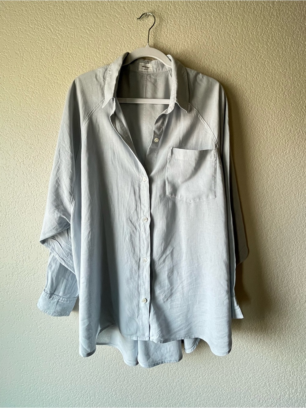 Aritzia New Money Linen Blend Lightweight Light Blue Oversized Button-Up Shirt